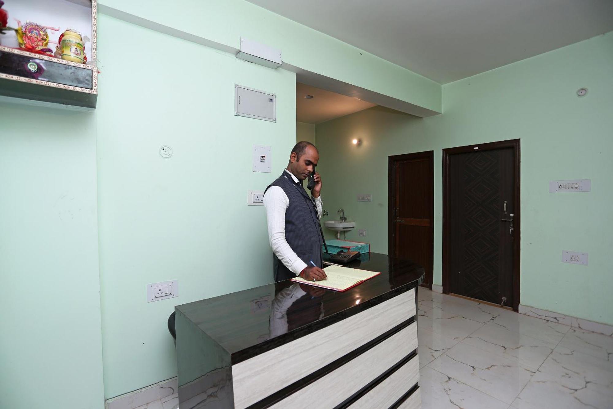Super Hotel O Near Anisabad Golambar Patna  Eksteriør billede